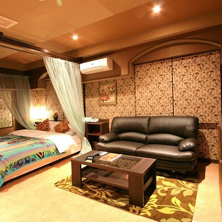 Sari Seki Inter (Adults Only) Hotel Kameyama Exterior photo